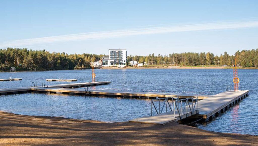Savorak-uimalaituri-7-kpl-24x12m-Pyhtaaa-e1731936582786.jpg